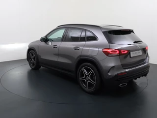 Mercedes-Benz GLA – thumbnail 2