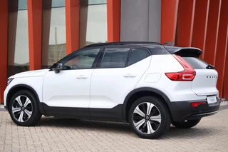 Volvo XC40 – thumbnail 1