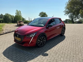 Peugeot 208 – thumbnail 1