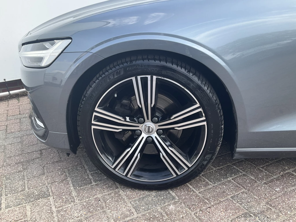 Volvo S60 – foto 18