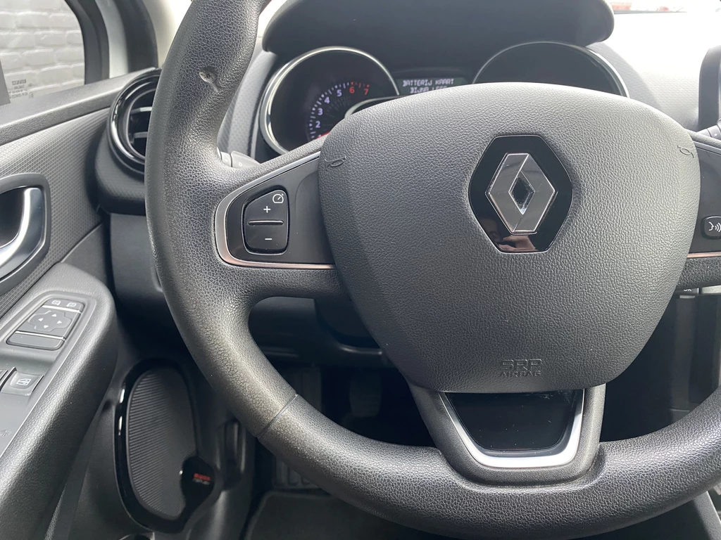 Renault Clio – foto 22