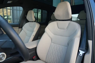 Volvo EX90 – thumbnail 16