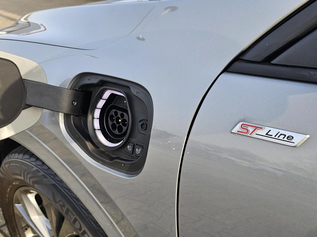 Ford Kuga – foto 30