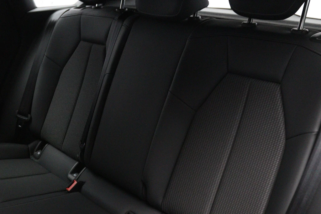 Audi Q4 e-tron – foto 32