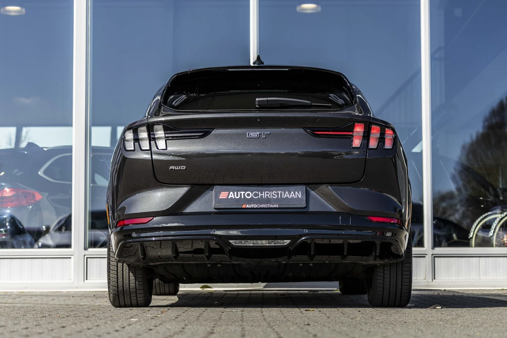 Ford Mustang Mach-E – foto 6