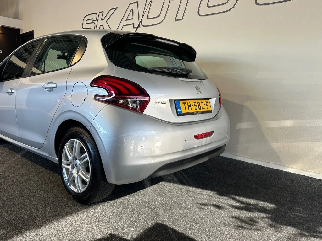 Peugeot 208 – foto 8