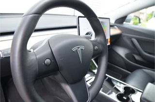 Tesla Model 3 – thumbnail 15