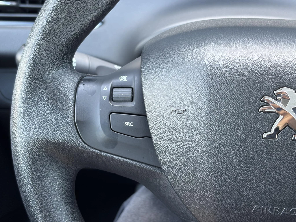Peugeot 208 – foto 20