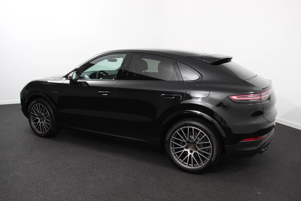 Porsche Cayenne – foto 2