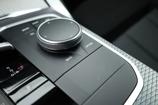 BMW i4 – thumbnail 40