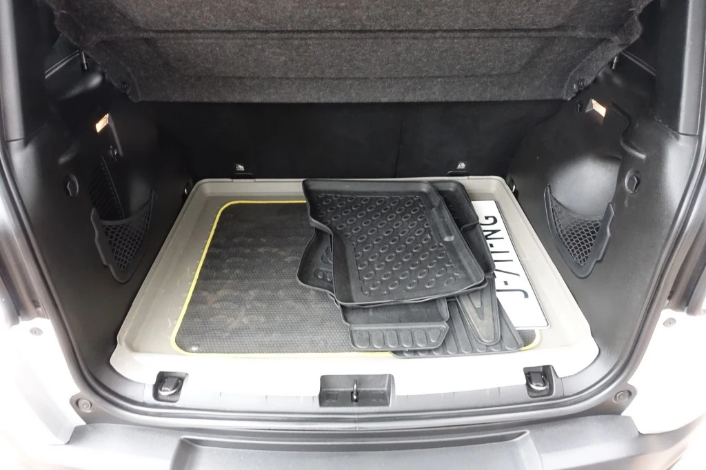 Jeep Renegade – foto 11
