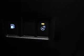 Toyota C-HR – thumbnail 11