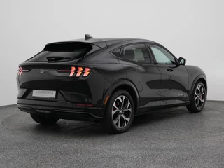Ford Mustang Mach-E – thumbnail 10