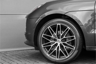 Porsche Macan – thumbnail 22