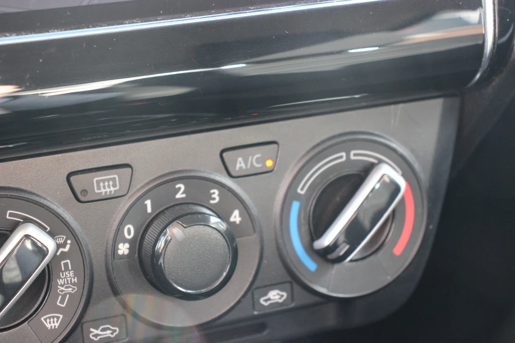Suzuki Swift – foto 17