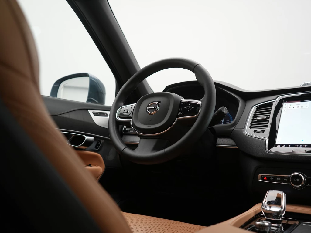 Volvo XC90 – foto 15