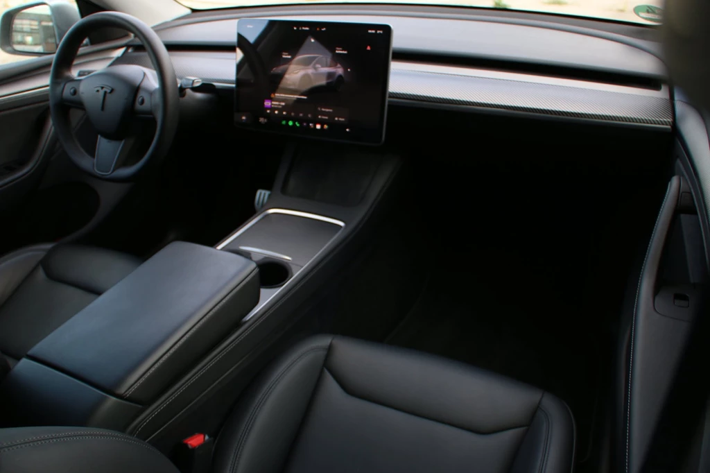Tesla Model Y – foto 16