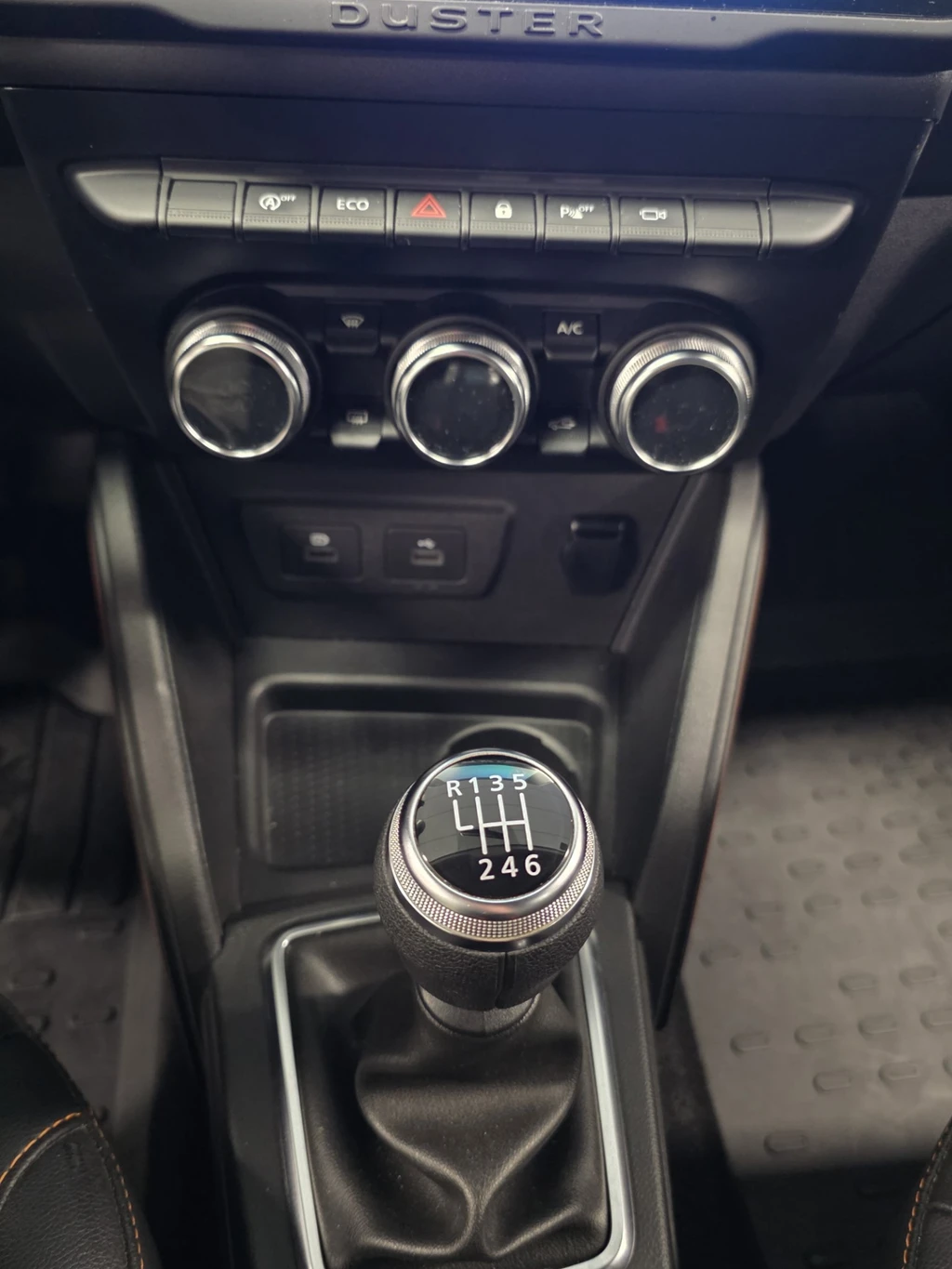 Dacia Duster – foto 17