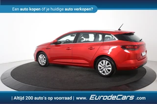 Renault Megane E-Tech – thumbnail 6