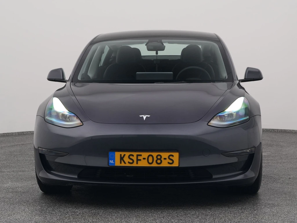 Tesla Model 3 – foto 16