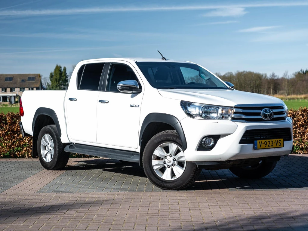 Toyota Hilux – foto 15
