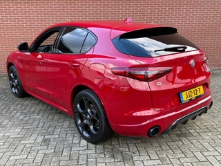 Alfa Romeo Stelvio – thumbnail 4