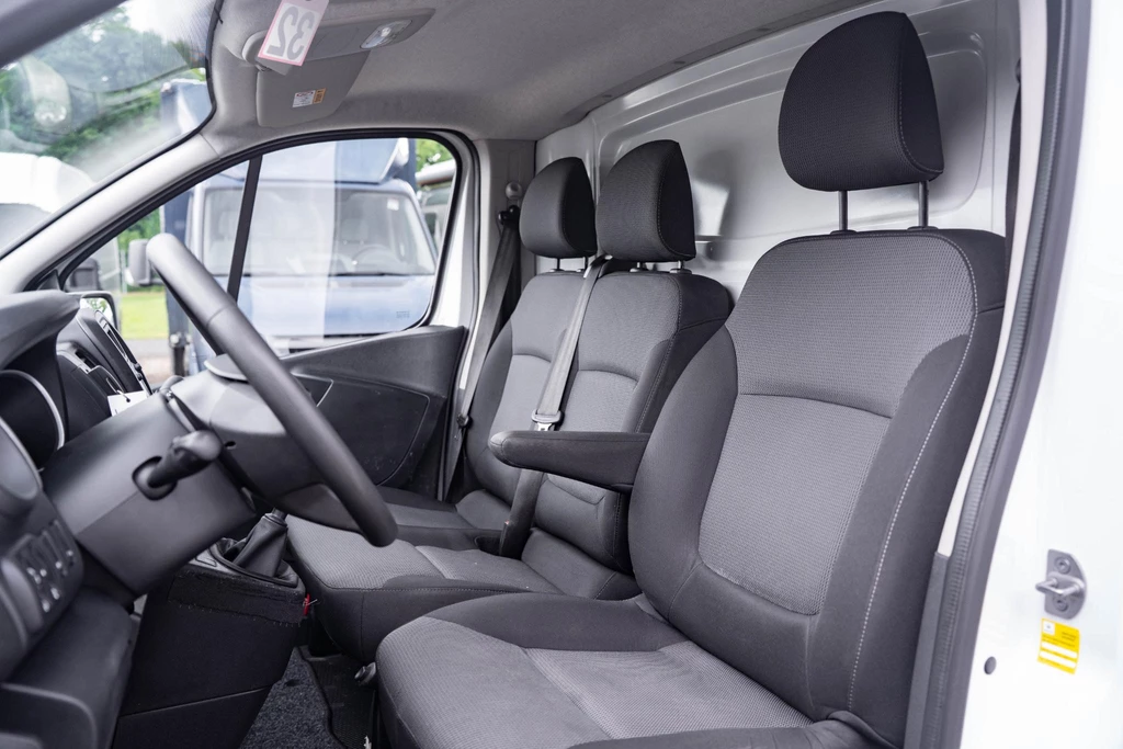 Renault Trafic – foto 23
