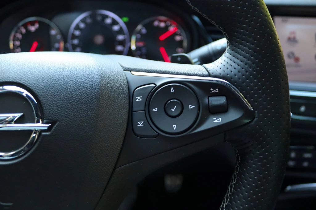 Opel Insignia – foto 22
