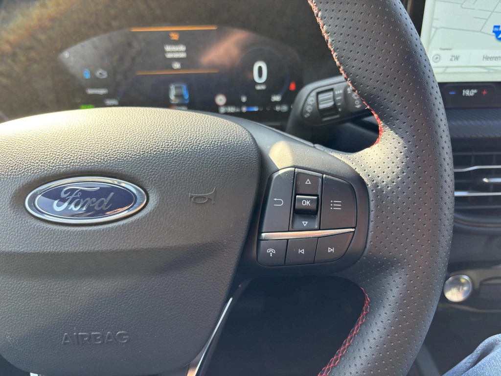 Ford Kuga – foto 19