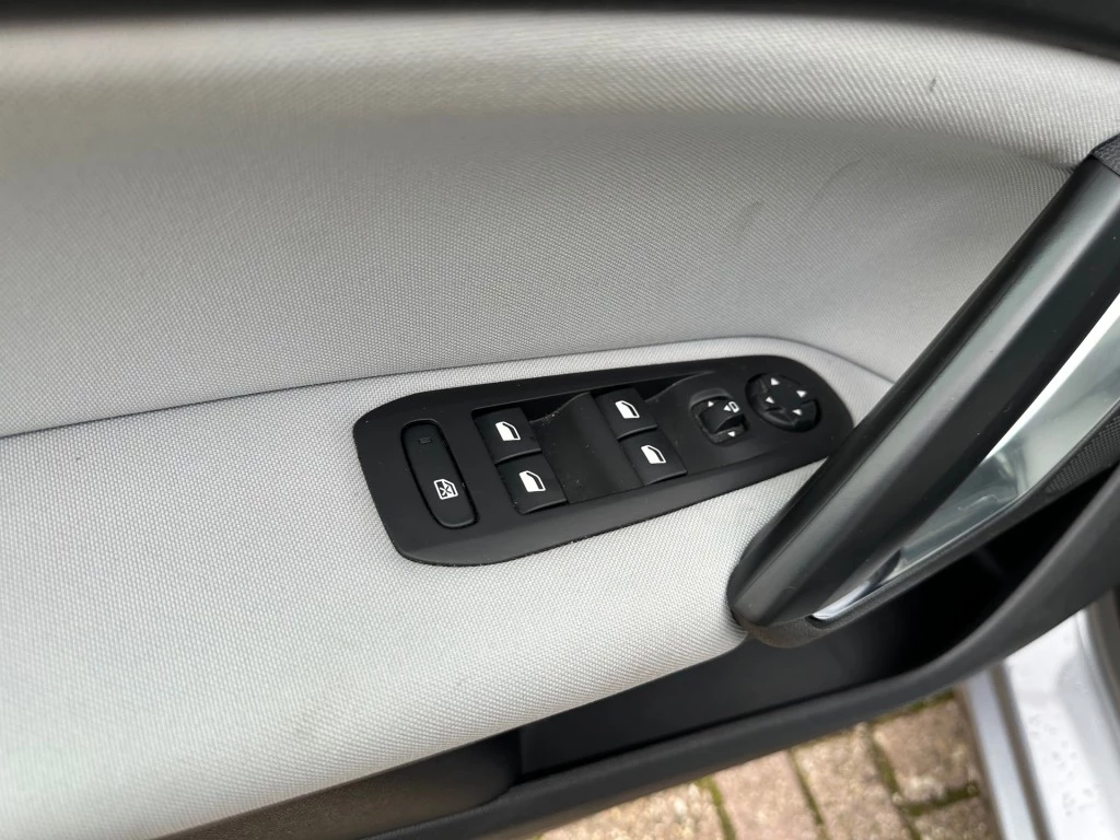 Peugeot 308 – foto 18