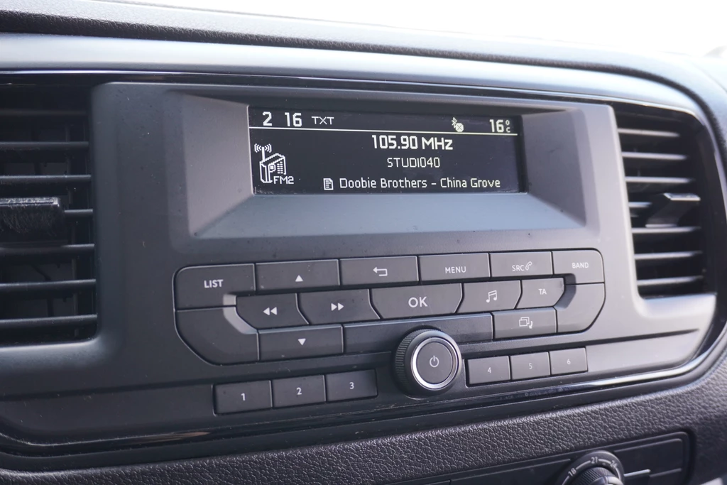 Opel Vivaro – foto 11