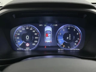 Volvo XC40 – thumbnail 11