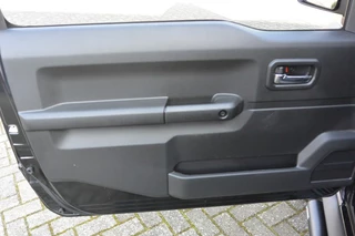 Suzuki Jimny – thumbnail 22