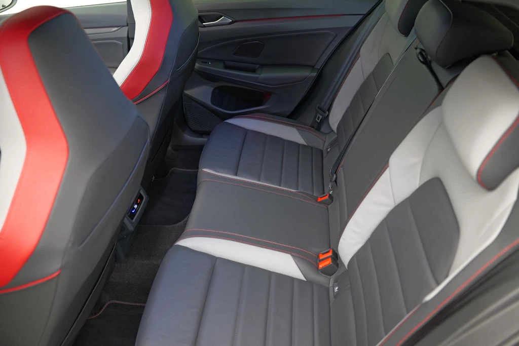 Volkswagen Golf – foto 24