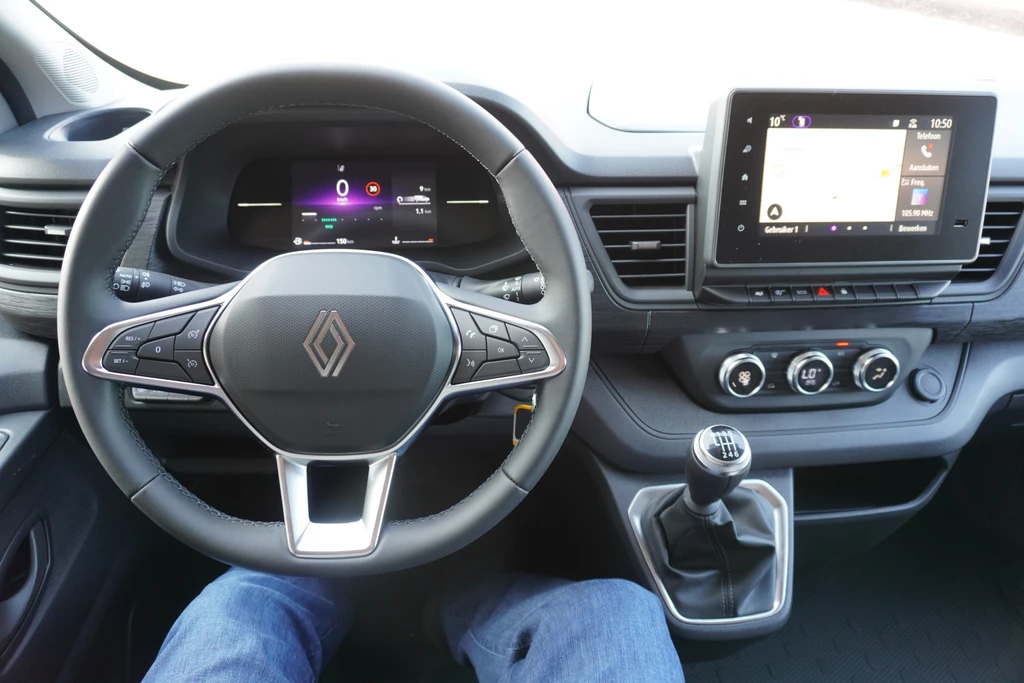 Renault Trafic – foto 16