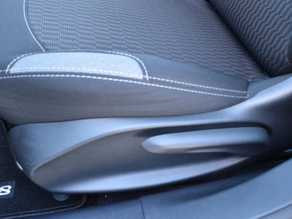 Peugeot 208 – foto 20