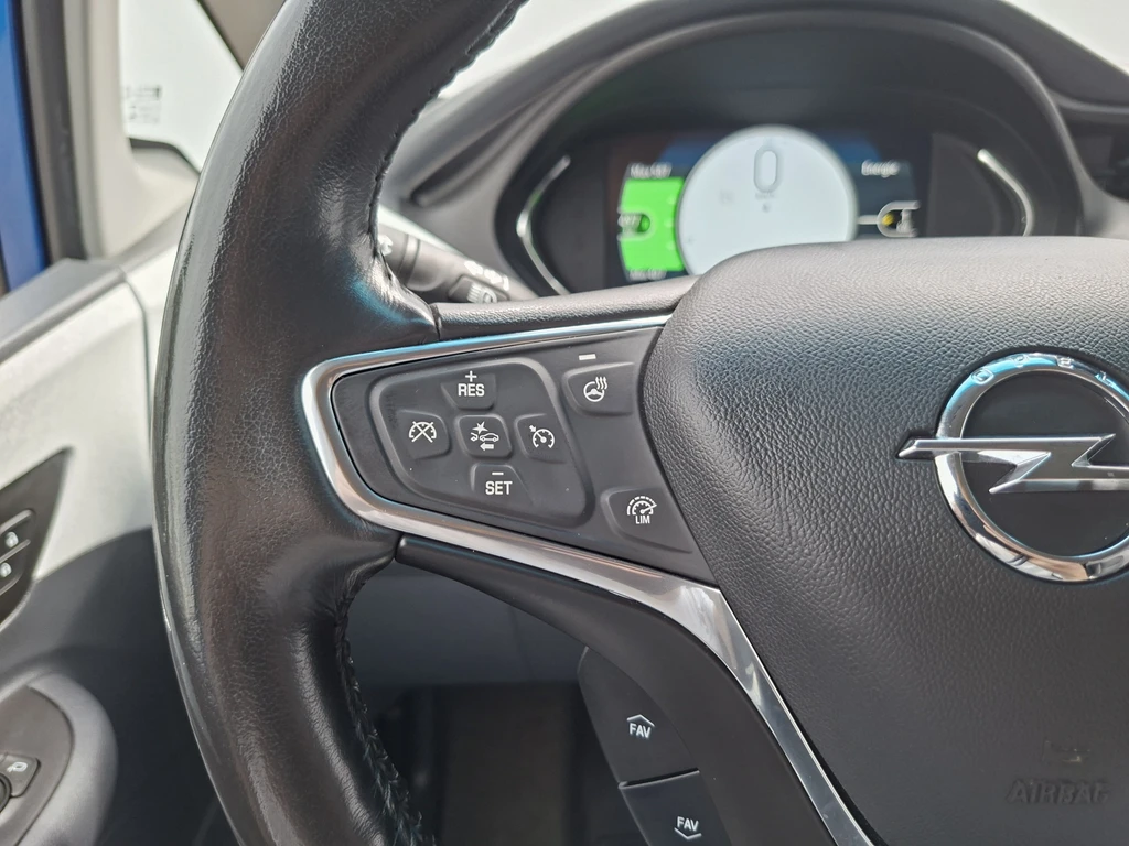 Opel Ampera-e – foto 23
