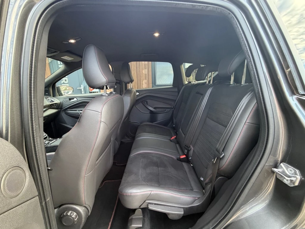 Ford Kuga – foto 18
