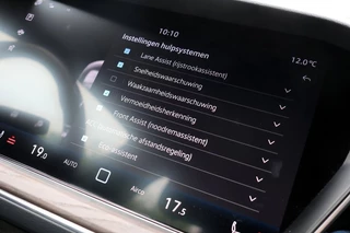 Volkswagen Touareg – thumbnail 22