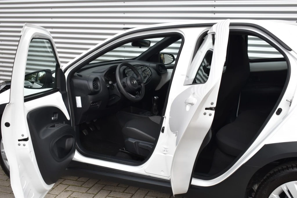 Toyota Aygo – foto 8