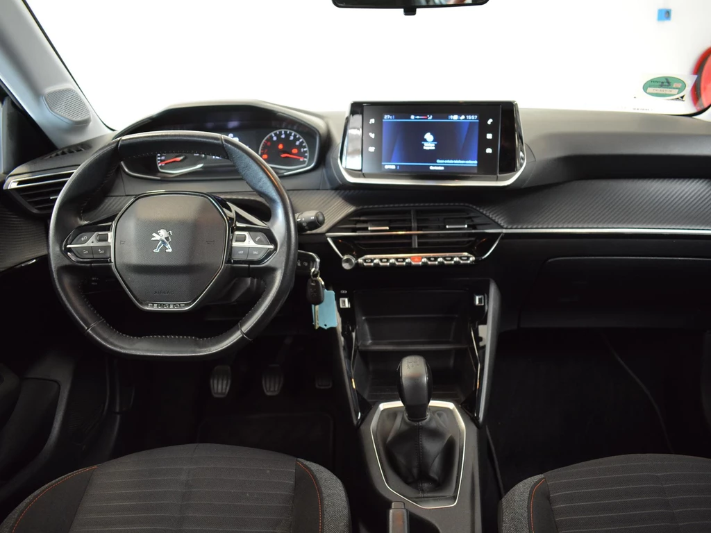 Peugeot 208 – foto 7