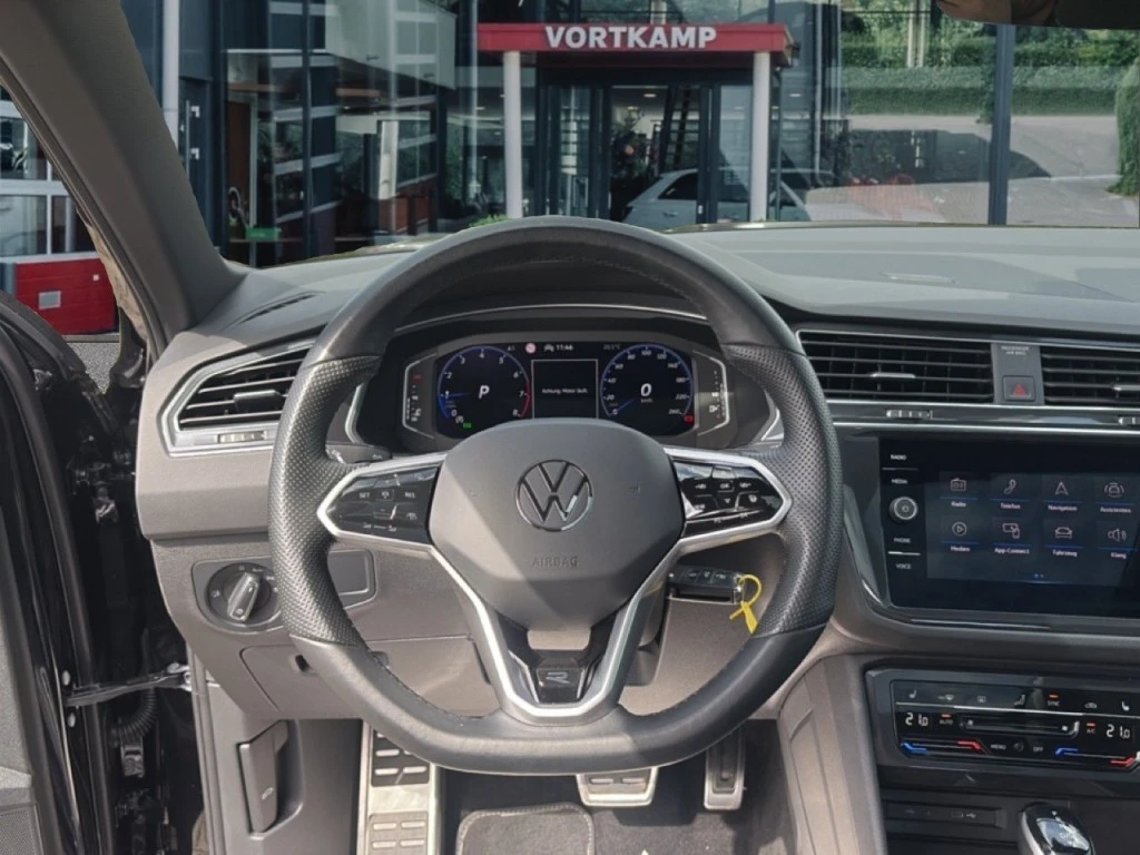 Volkswagen Tiguan – foto 15