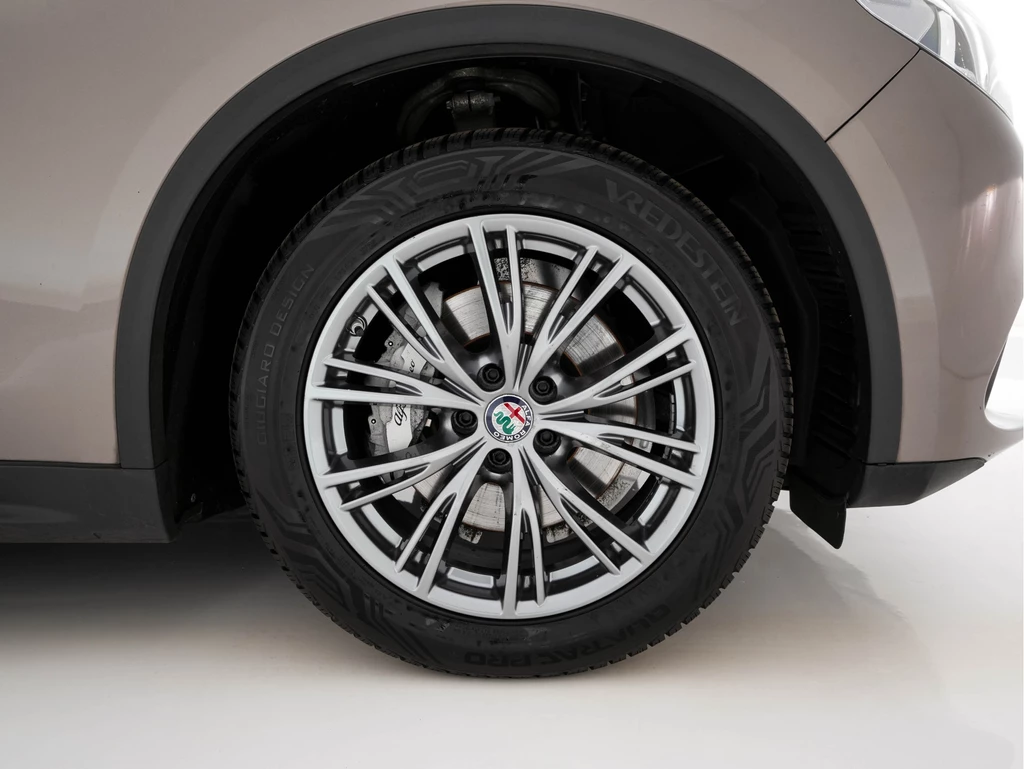 Alfa Romeo Stelvio – foto 33