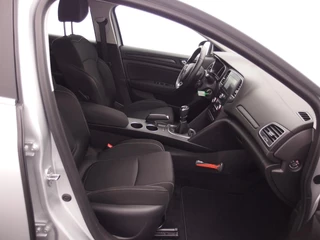 Renault Mégane Estate – thumbnail 39