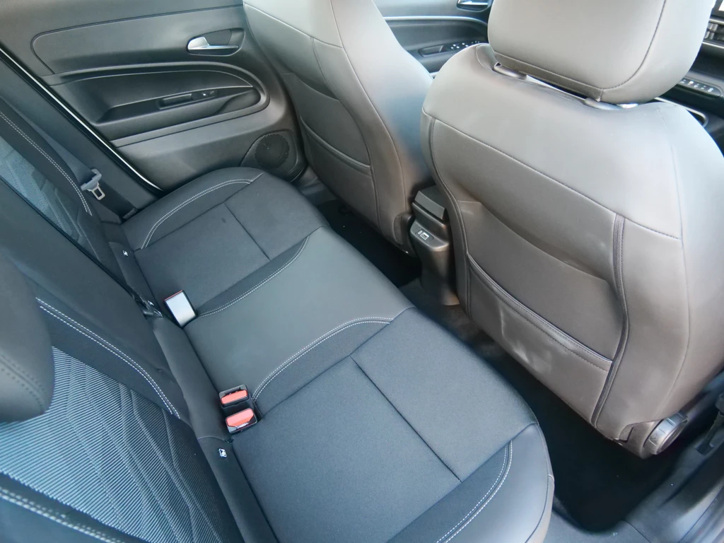 Jeep Avenger – foto 12