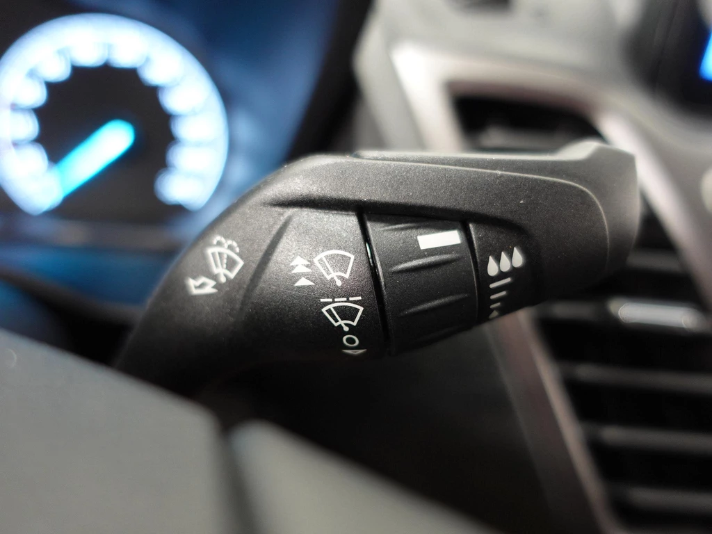 Ford Transit Connect – foto 24