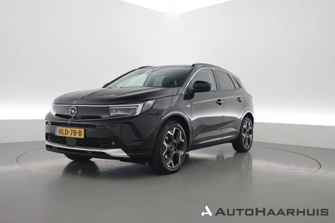 Opel Grandland 1.2 Turbo Ultimate | Dig. Cockpit  |Trekhaak | Camera | Stoel-Stuurverw. | Adapt. Cruise | Keyless | Apple CarPlay & Android Auto