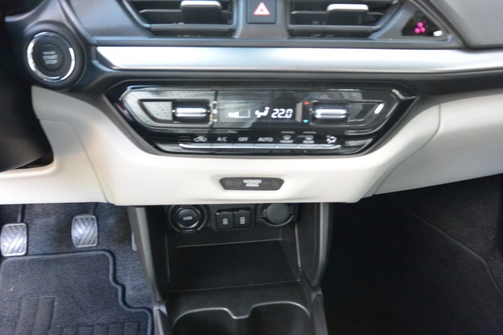 Suzuki Swift – foto 25