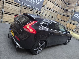 Volvo V40 – thumbnail 4