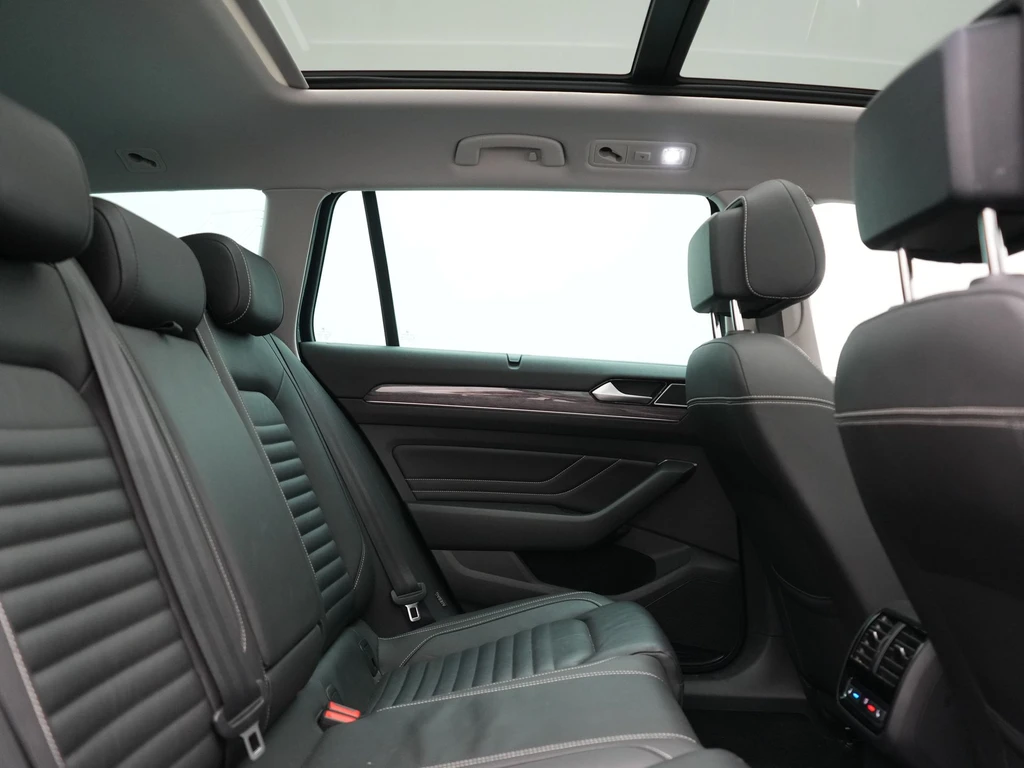 Volkswagen Passat – foto 15